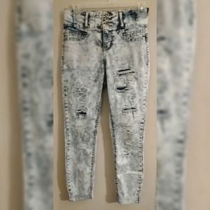 NO BOUNDARIES High Rise Sculpting Skinny
